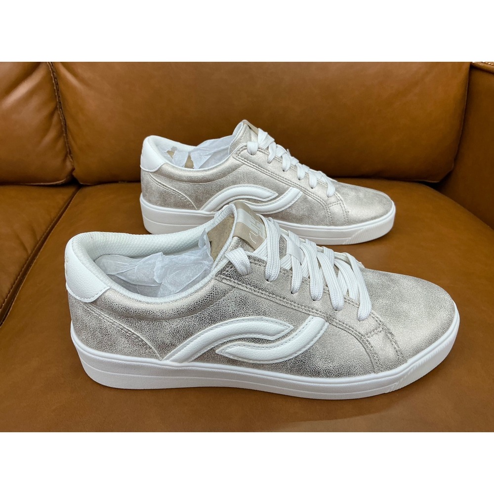 Ryka Viv Next Sneakers Womens 8 Gold  Metallic Lace Up Low Top Z1278